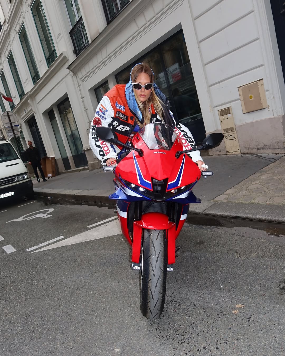 Paris, London, Milan, Le Mans slideshow image 2